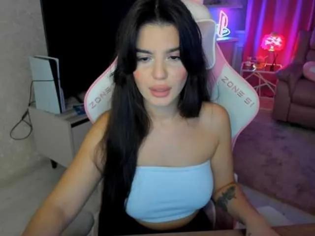 SnowingWinter — Freechat on BongaCams