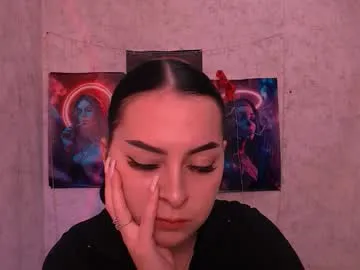 ariagrey_11 — #18 #young #bigass #british  #Lovense #Ohmibod #interactivetoy