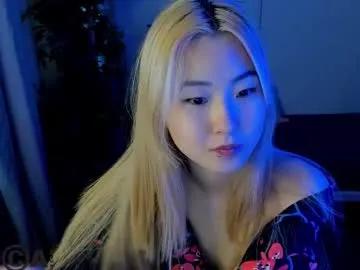 bridgetbottrel — GOAL: massage my boobs [15 tokens remaining] Take control of my toy #squirt #blonde #asian #18 #teen