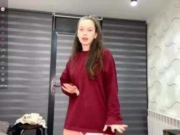 evonnesilvestre — Goal: bite my lips closeup #shy #18 #lovense #squirt #bigboobs [21 tokens remaining]