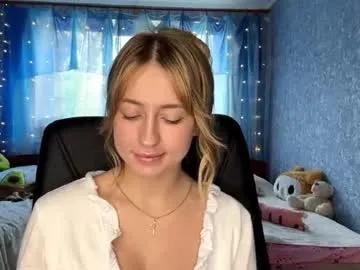 jettafrancis — Hello, im Kodi! I'm #18 and I'm a little #shy  GOAL: Spin around, show my outfit ! #natural #bigass #skinny [12 tokens remaining]