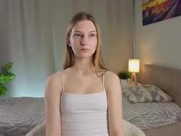 jettiecierley — Goal: eye contact |  Welcome on my stream, Im Eva #new #18 #young #shy #cute [20 tokens remaining]