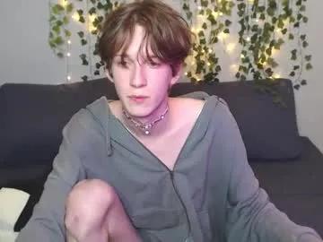 kaislutx — suck dildo  :) #twink #18 #young #skinny #femboy [34 tokens remaining]