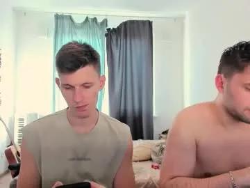 kevin_hornyyy — Goal 1 : hi there (100 tokens remaining)   #feet #cum #uncut #young #smoke