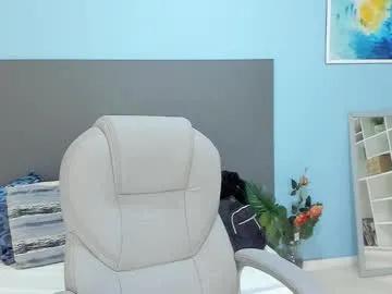 kylie_reyes — GOAL: Show cum and squirt [818 tokens remaining] Welcome to my room! My body is your gift tonight ... Develop me slowly! #bigboobs #bbw #bigtits #hairy #natural