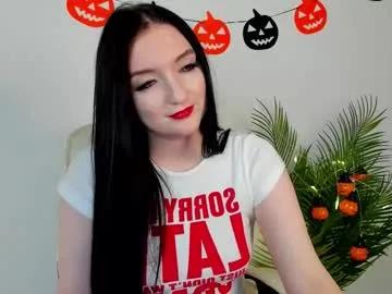 lesley_wins — GOAL: spank ass in doggy [26 tokens remaining] Welcome to my room! Pvt open! #bigboobs #18 #curvy #new #young