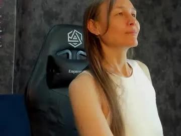 lillian_white1 — GOAL: hard nipples [119 tokens remaining] Welcome to my room! #hairy #lovense #anal #mature #milf