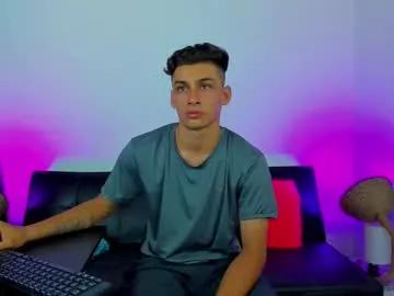 max_wild01 — Just have fun cum show Look at these tips    59 - 89 -  99 -  119  - 409 - 429   #bigcock #bigass #young #shaved #muscle [1998 tokens left]