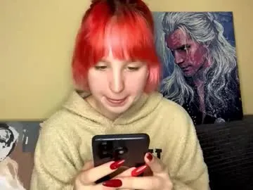 stacytrayler — GOAL: Bite lips [12 tokens remaining] Welcome to my room! #shy #new #natural #teen #18