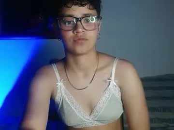 star_scar333 — The sexiest tomboy you'll see today  come get addicted to my curv |  - Multi-Goal :  CUM WITH VIBRATOR  #tomboy #shorthair #smalltits #bigass #Cum
