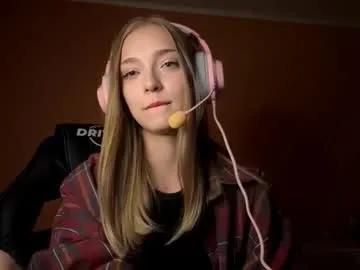 susyschuerholz — Goal Show my legs, caress them Hi, my name is Eva, I'm 18yo and #new #shy #18 #skinny #smalltits [40 tokens remaining]