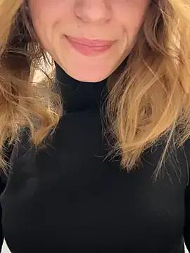 -AngelAri- — Turn me on