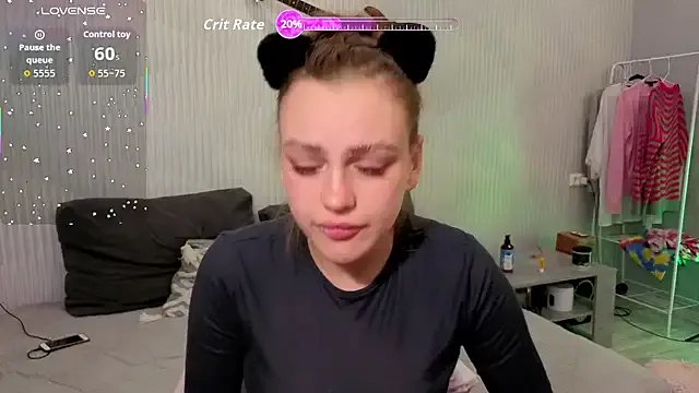 Anny_Blossom on StripChat 