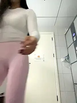 Caicai-a on StripChat 