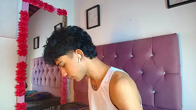 hares_mds on StripChat