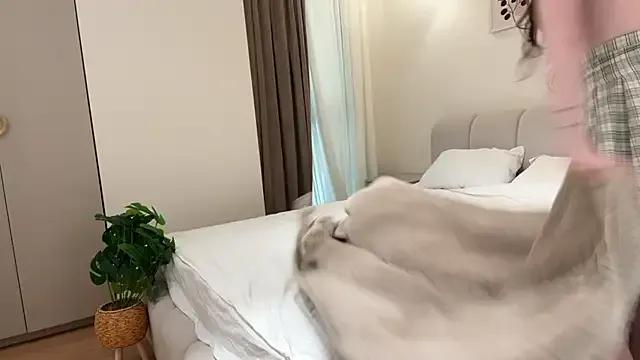 Kelly_Berry__ — Put Water On My Ass
