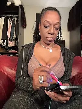 Kennady_Buxum_Goddess