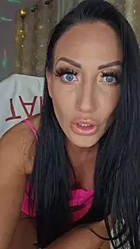 KristaCash — Titties OUT to play +titty spanks
