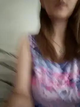 Lissa213 on StripChat 