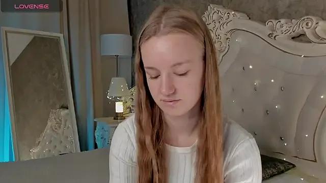 Lucy_Shaw — TOY CONTROL 3 MIN