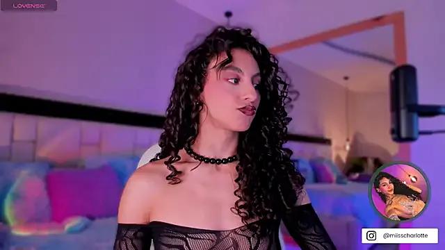 MiissCharlotte on StripChat 