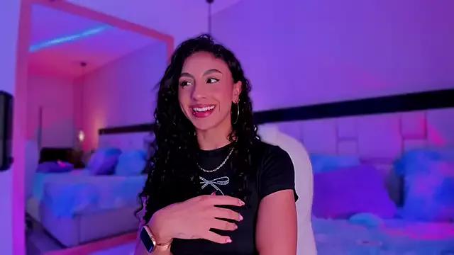 MiissCharlotte on StripChat 
