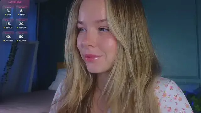 milly_shy on StripChat 