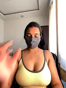 miss_lina on StripChat 