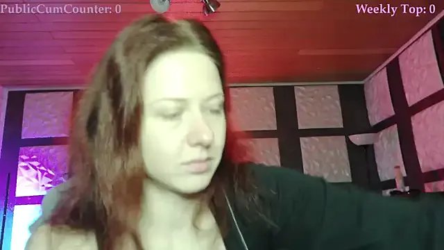 SweetSeraphine on StripChat 