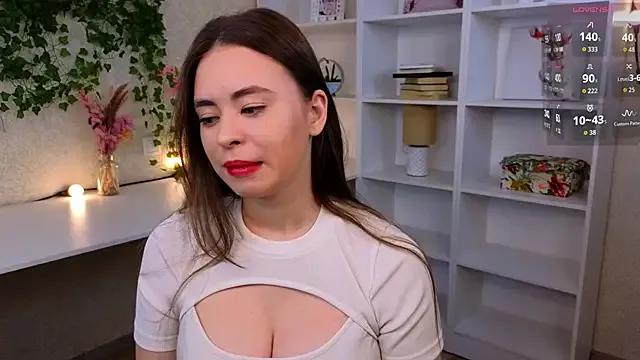 TraciMyntti — lick my lips
